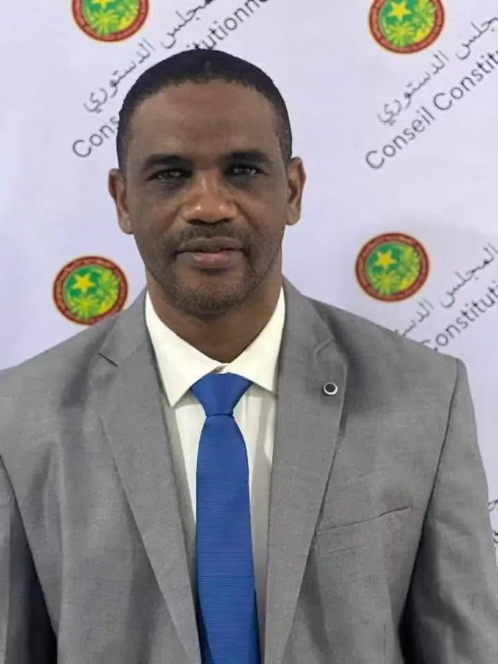 نائب برلماني: احترام الدستور الفرصة الأخيرة أمام ولد الغزواني (تدوينة)