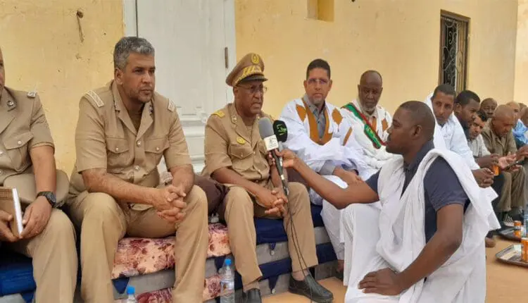 والي الحوض الغربي يحث على تجنب دخول الأراضي المالية وتعزيز اليقظة على الحدود 